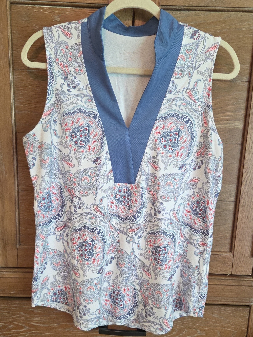 Jofit White V-neck Top with Blue And Red Paisley Size L
